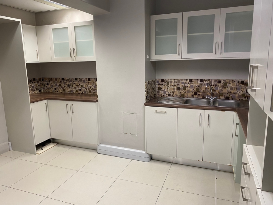 To Let commercial Property for Rent in Cape Town City Centre Western Cape